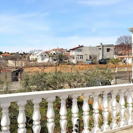 منزل ريفي House Mare Vrsine
